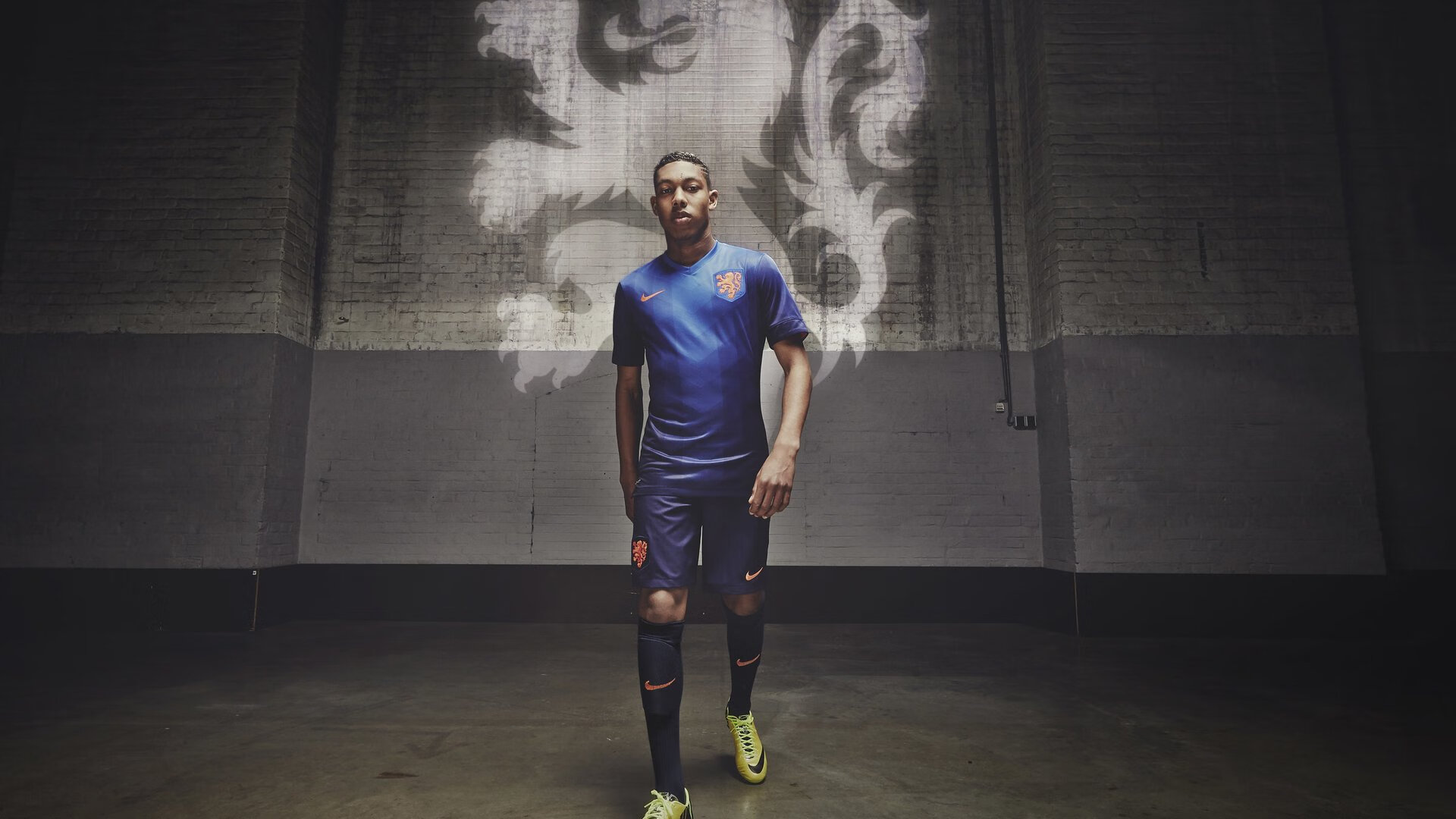 柯尔赞女子仰泳项目冉冉升起新星